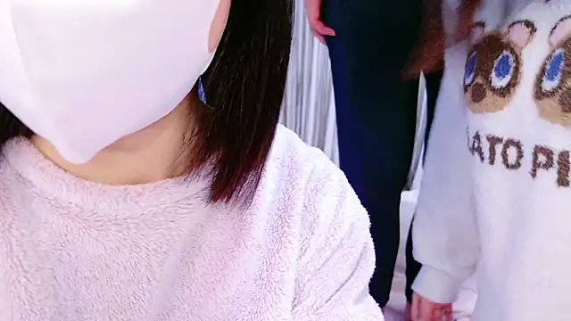 Snapshot of Nonchan_ chatting on January 2025 02:25:01 PM Nonchan online show from January 2025 02:25:01 PM