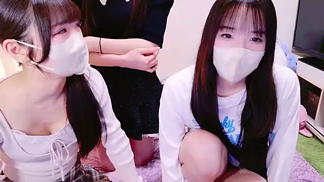 Snapshot of siorin_18 chatting on June 2026 12:21:01 PM siorin 18 online show from June 2026 12:21:01 PM