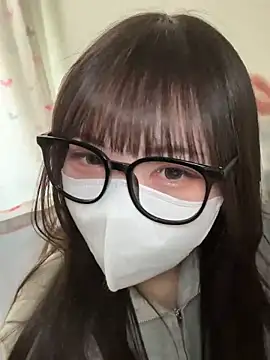 Snapshot of siorin_18 chatting on January 2025 04:17:01 AM siorin 18 online show from January 2025 04:17:01 AM