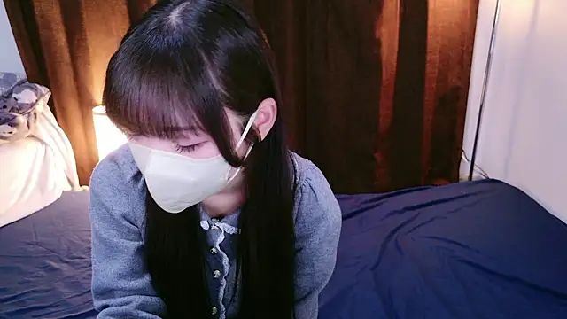 Snapshot of siorin_18 chatting on April 2026 12:13:02 PM siorin 18 online show from April 2026 12:13:02 PM