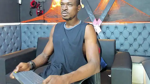 Snapshot of Terrance_z chatting on October 2025 08:31:01 PM Terrance z online show from October 2025 08:31:01 PM