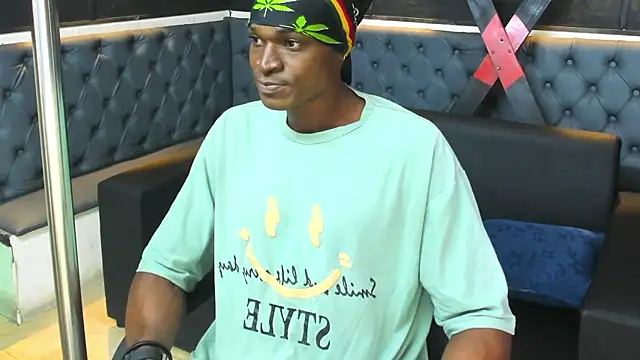 Snapshot of Terrance_z chatting on December 2025 07:35:01 PM Terrance z online show from December 2025 07:35:01 PM