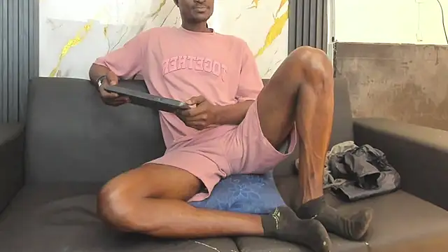 Terrance z online show from December 2025 07:17:01 PM