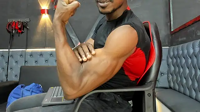 Snapshot of Terrance_z chatting on November 2025 08:12:01 PM Terrance z online show from November 2025 08:12:01 PM