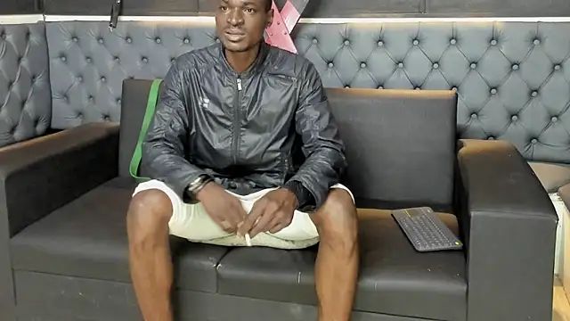 Snapshot of Terrance_z chatting on October 2025 06:09:01 PM Terrance z online show from October 2025 06:09:01 PM