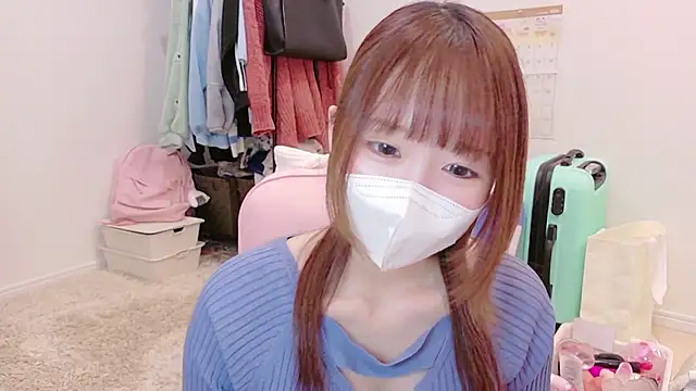 Yui-Ch online show from February 2026 12:06:02 PM