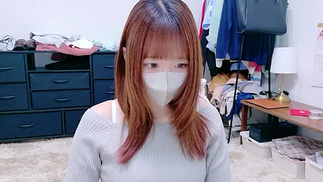 Snapshot of Yui-Ch chatting on May 2026 12:30:01 PM Yui-Ch online show from May 2026 12:30:01 PM