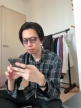 Snapshot of -mirai- chatting on March 2025 07:22:02 AM -mirai- online show from March 2025 07:22:02 AM