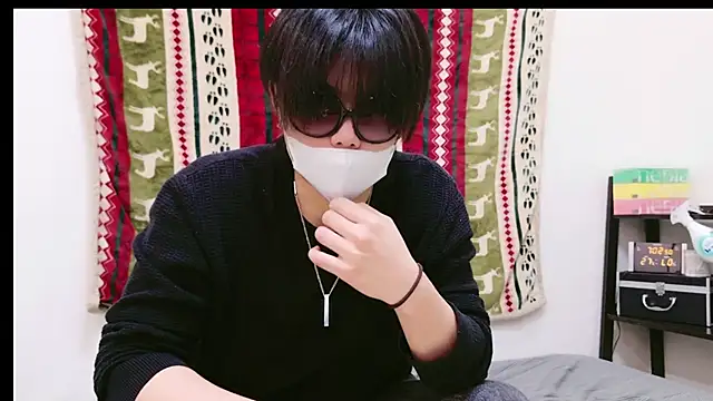 Snapshot of Phantom_yoshida chatting on January 2025 10:05:02 AM Phantom yoshida online show from January 2025 10:05:02 AM