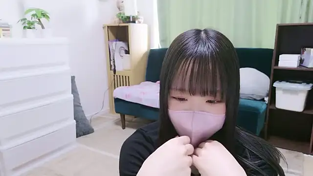 Snapshot of ---momo--- chatting on March 2025 03:36:01 AM ---momo--- online show from March 2025 03:36:01 AM