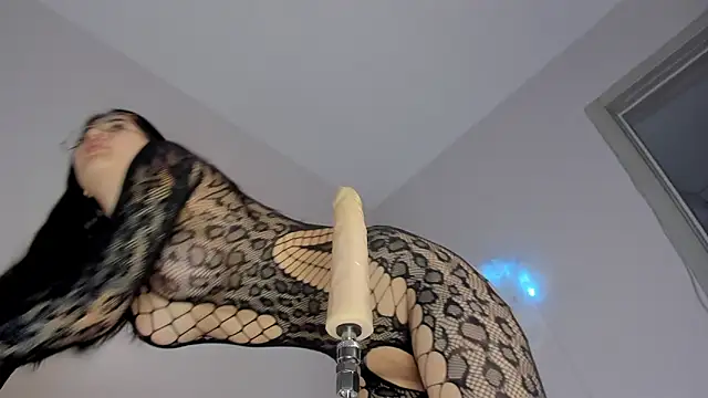 maakimo online show from March 2026 02:55:01 AM