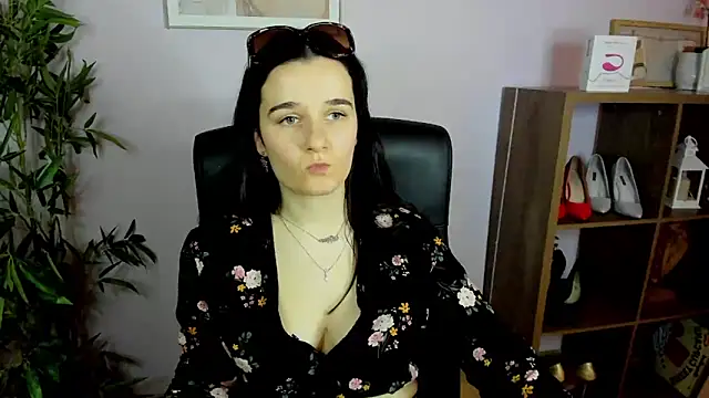 Snapshot of KateDelight chatting on March 2025 01:41:01 PM KateDelight online show from March 2025 01:41:01 PM