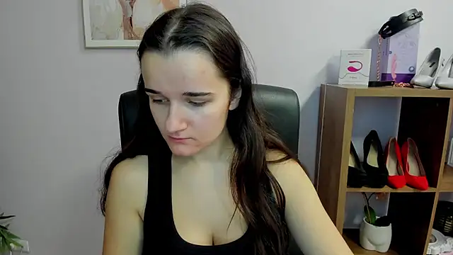 Snapshot of KateDelight chatting on November 2025 07:45:02 AM KateDelight online show from November 2025 07:45:02 AM