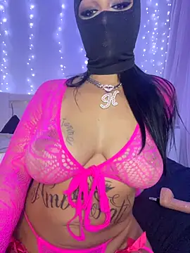 kamila french online show from October 2025 09:38:01 PM