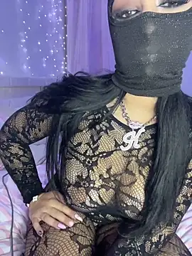 kamila french online show from October 2025 09:01:01 PM