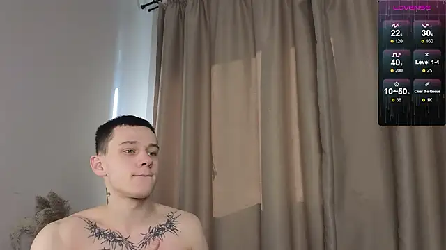 R1mmo   online show from February 2026 12:23:01 PM