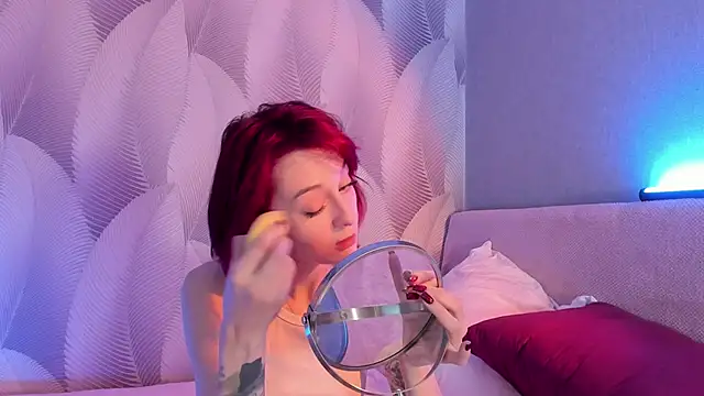 Snapshot of CrystalRey chatting on March 2025 05:05:01 AM CrystalRey online show from March 2025 05:05:01 AM