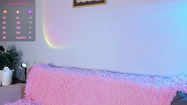 CrystalRey online show from November 2025 06:17:02 AM