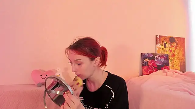 Snapshot of CrystalRey chatting on February 2025 04:36:02 AM CrystalRey online show from February 2025 04:36:02 AM