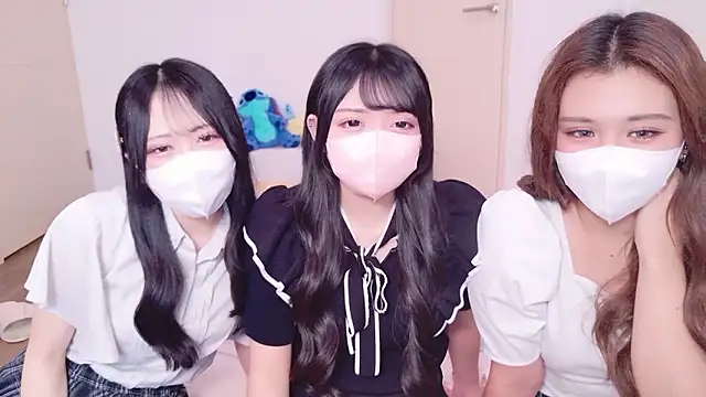 Snapshot of nathi_ko_xo chatting on September 2025 05:25:02 AM nathi ko xo online show from September 2025 05:25:02 AM