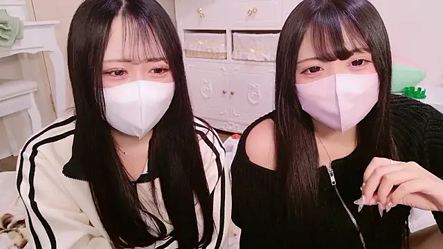 nathi ko xo online show from March 2026 01:29:02 PM