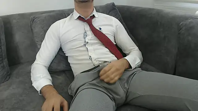 Naughtb0y online show from October 2025 08:27:02 AM