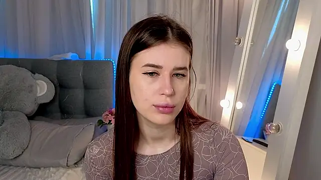 Milkissss online show from March 2026 06:03:01 AM