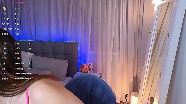 Milkissss online show from February 2026 09:47:02 PM