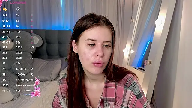 Milkissss online show from March 2026 05:38:01 AM