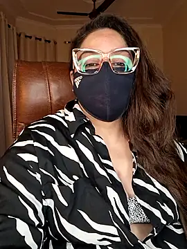 Snapshot of SEXY-Sardarni chatting on July 2026 02:27:02 PM SEXY-Sardarni online show from July 2026 02:27:02 PM