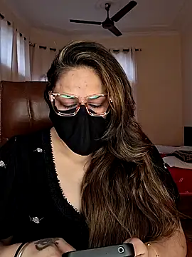 Snapshot of SEXY-Sardarni chatting on February 2025 08:24:01 AM SEXY-Sardarni online show from February 2025 08:24:01 AM