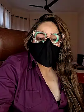 Snapshot of SEXY-Sardarni chatting on January 2025 08:43:01 AM SEXY-Sardarni online show from January 2025 08:43:01 AM