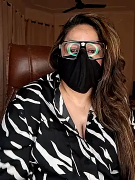 Snapshot of SEXY-Sardarni chatting on March 2025 03:45:02 PM SEXY-Sardarni online show from March 2025 03:45:02 PM