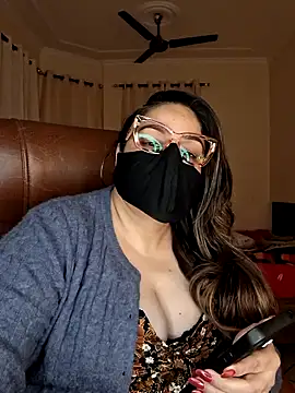 Snapshot of SEXY-Sardarni chatting on January 2025 03:28:01 PM SEXY-Sardarni online show from January 2025 03:28:01 PM