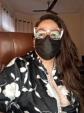 Snapshot of SEXY-Sardarni chatting on December 2025 08:38:01 AM SEXY-Sardarni online show from December 2025 08:38:01 AM