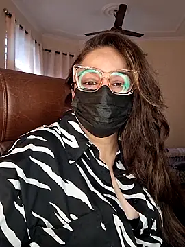 Snapshot of SEXY-Sardarni chatting on November 2025 08:30:01 AM SEXY-Sardarni online show from November 2025 08:30:01 AM