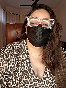 Snapshot of SEXY-Sardarni chatting on February 2026 07:49:01 AM SEXY-Sardarni online show from February 2026 07:49:01 AM