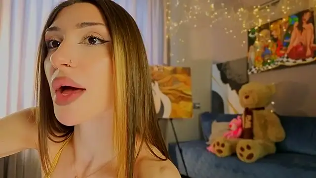 mollyyank online show from February 2026 11:32:01 AM