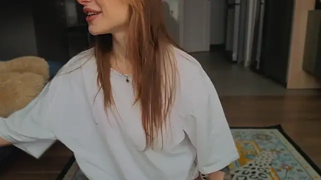 mollyyank online show from March 2026 10:37:01 AM