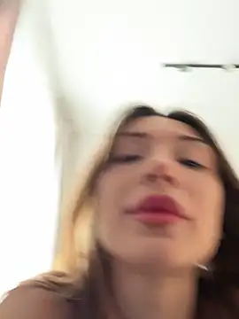 mollyyank online show from March 2026 09:10:01 AM