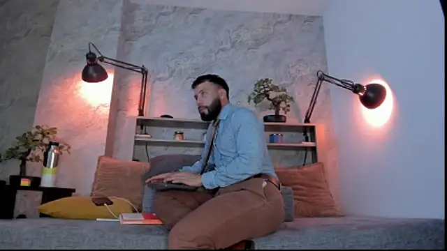 bruno woods online show from December 2025 12:14:01 AM