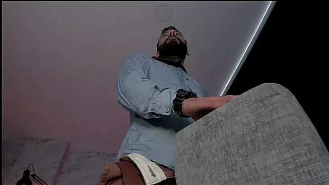 bruno woods online show from November 2025 01:55:01 PM