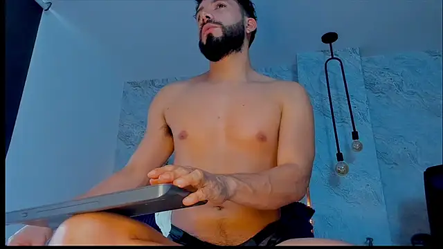bruno woods online show from December 2024 03:14:02 AM