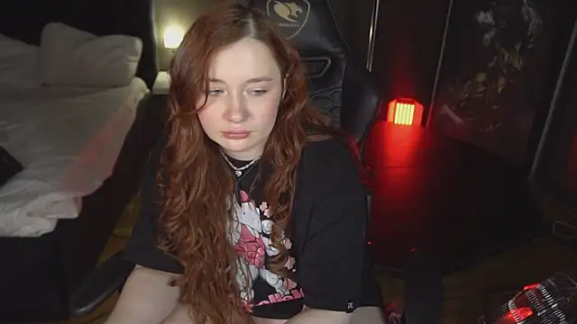 carolina elf online show from February 2025 10:28:02 AM