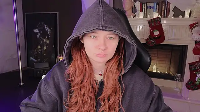 carolina elf online show from December 2025 12:37:01 PM