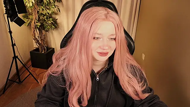 carolina elf online show from March 2026 05:17:01 AM