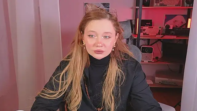 carolina elf online show from March 2026 05:15:02 AM