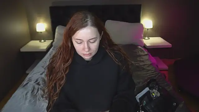 carolina elf online show from February 2025 05:44:02 AM