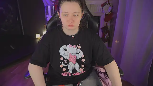 carolina elf online show from December 2025 12:33:01 PM