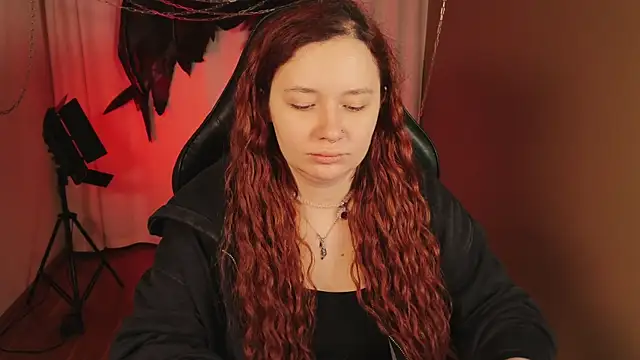 carolina elf online show from November 2025 06:17:02 AM